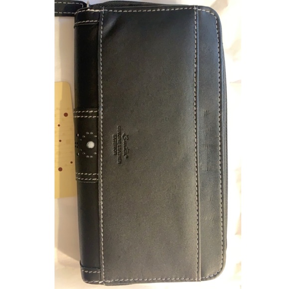 Buxton Black Ladies Genuine Letter wallet - Picture 5 of 6